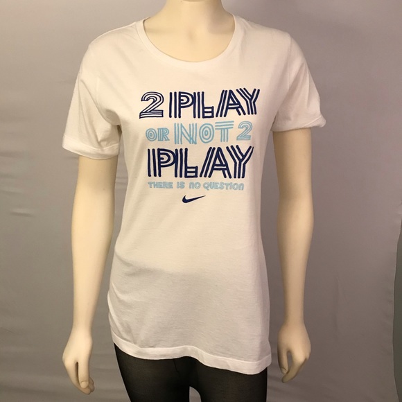 Nike Tops - ⭐️3 for $25⭐️ Nike woman’s t-shirt